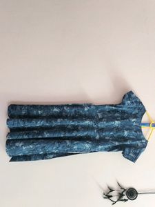 I'm Selling A Dress.
