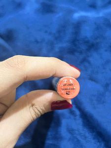 2-in-1 Lip Liner &amp; Lipstick