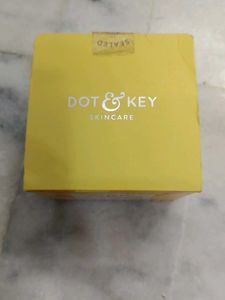Dot & Key Skincare Kit