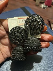 Elegant Black Jhumka Earrings