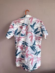 Men's Floral Print Short Sleeve Shirt