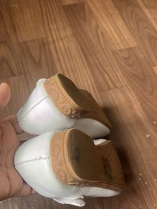 Girl Shoe Size 36