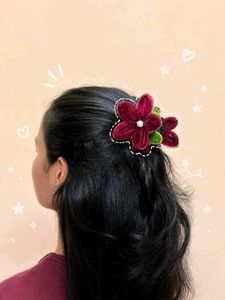 Chic Floral Hair Clip