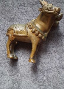 Vintage Brass Cow Figurine - Teenmukhi Lucky