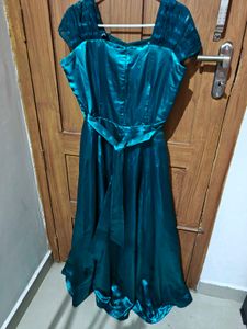 Elegant Teal Evening Gown