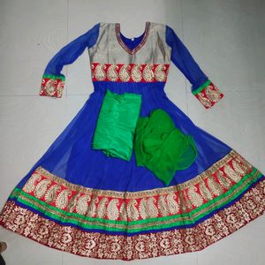 Beautiful Chudidar Set