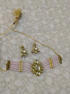 Stunning Kundan Choker Set with Earrings