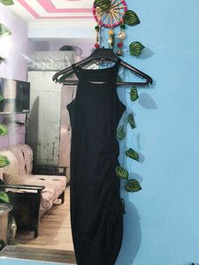 Sleek bodycon Black Ribbed Sleeveless Dress