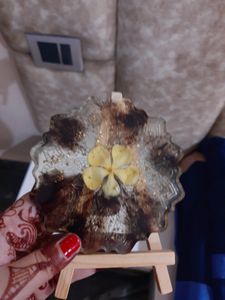 Combo Of Two Resin Tea Coaster With 1 Stand