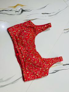 designer paded blouse