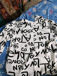 White Graphic Print Tunic Top