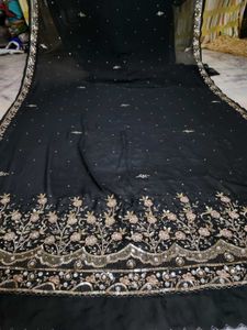 aari tarri  pure copper work Black Saree