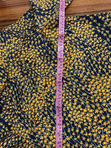 Chic Navy &amp; Yellow Floral Blouse