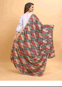 Vibrant Diamond Print Dupatta