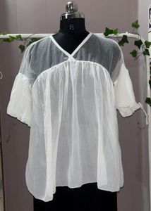 Elegant Sheer Sleeve Tunic Top