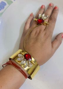 Unique Red &amp; Crystal Hand Harness Ring