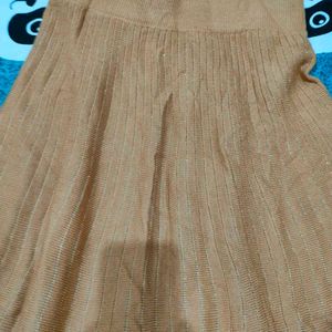 Pleated Midi knit Skirt