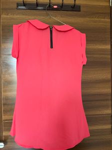 Chic pink Peter Pan Collar Top