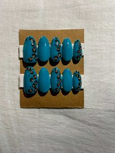 Teal Leopard Print Press-On Nails