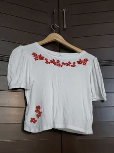 HEY White Puff Sleeve Ribbed Floral Embroidery Top
