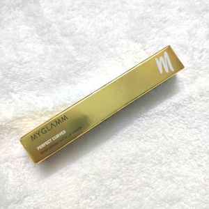 Myglamm Perfect Curves Crayon Lipstick (New)