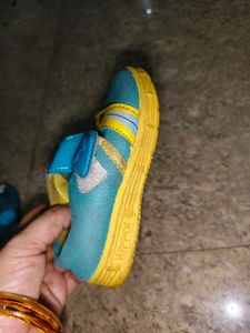 Combo Offer Of Boots Nd Shoes