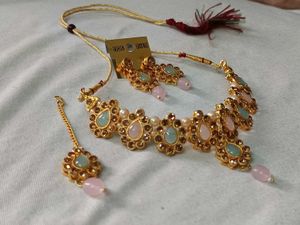 Elegant Gold-Plated Kundan Necklace Set