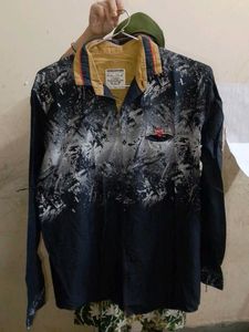 Men's Graphic Print Shirt
