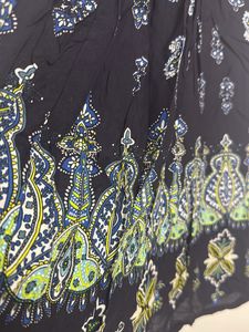 Boho Chic Deep Neck Paisley Print Dress