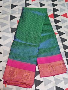 kanjivaram Stunning Green & Pink Silk Saree