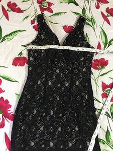 Elegant Lace Bodycon: Sleek and Stylish
