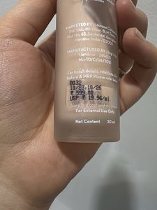 Mamaearth Glow Serum Foundation