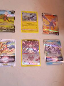 Pokemon Trading Cards Lot