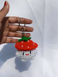 mushroom🍄 crochet Keychain