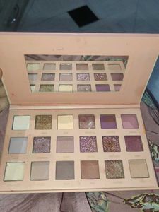 Neutral Eyeshadow Palette