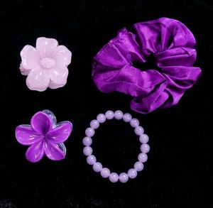 4 Cute Flower Hair Clips & Scrunchie Set