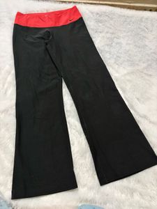 Nike workout M size  flare pant