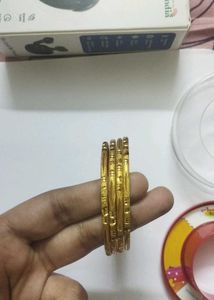 Gold Tone Bangle Set of 4