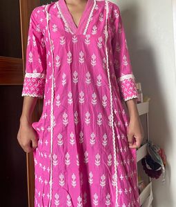 Vibrant Pink Embroidered Kurta