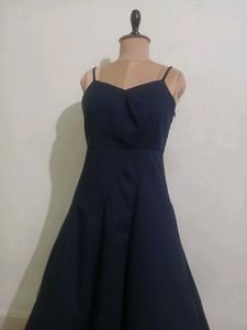 Vero Moda Elegant Navy Blue Midi Dress