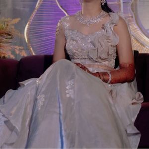 sangeet lehnga