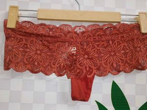 (1300)Red Lace Panties