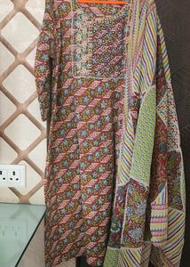 Kurti With Dupatta