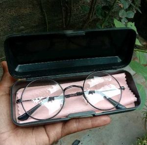 Round Frame Eyeglasses with Case