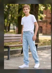 Light Wash Straight Leg Jeans