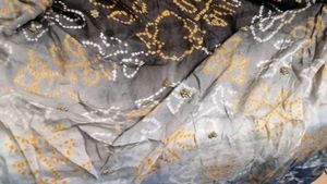 each 100 Elegant Red duppata with Gold Motifs