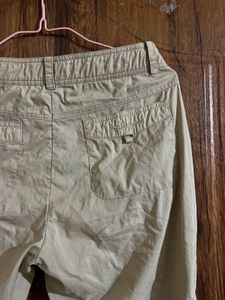 Stylish Beige Cropped capri Pants