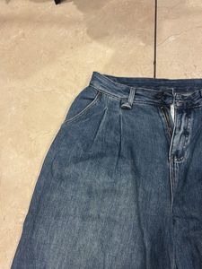 mid rise baggy jeans
