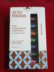 8 In 1 Eyeshadow lidsticks