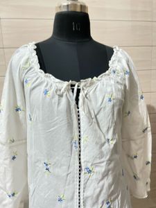 Victoria’s Secret White Embroidered Bell Sleeve To